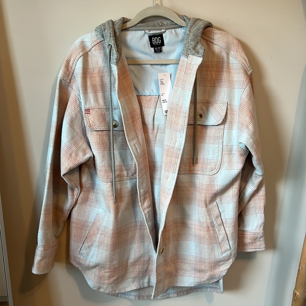 🏷️BDG Shacket - Picture 2 of 9